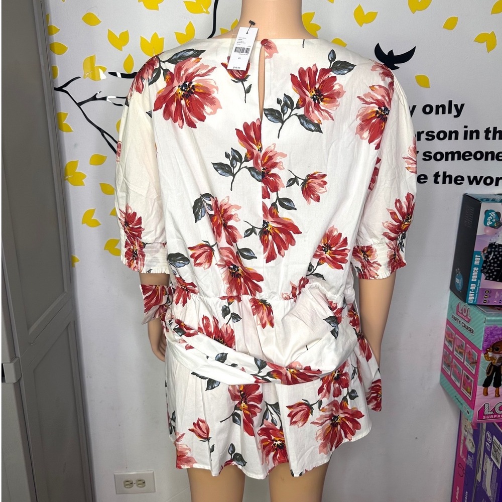 Lane Bryant Women's Floral V-Neck Blouse With Belt Size 22 - Picture 6 of 9